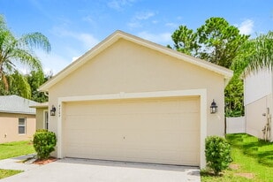 4709 Fiske Cir in Orlando, FL - Building Photo