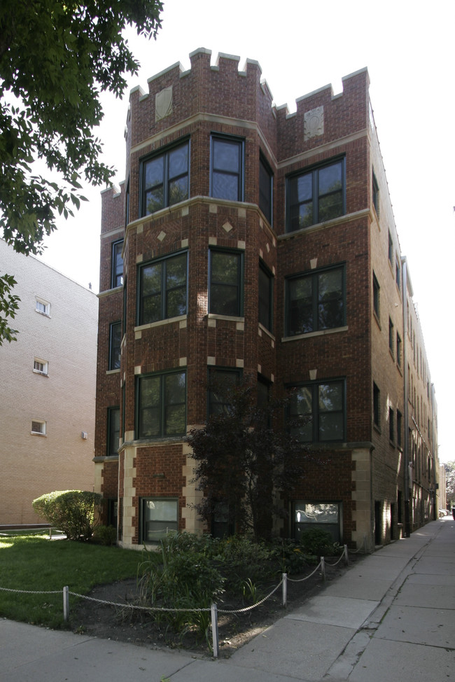 Judson in Evanston, IL - Building Photo - Building Photo