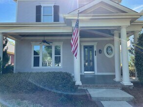 22023 Lady Glencirn Ct in Cornelius, NC - Building Photo - Building Photo