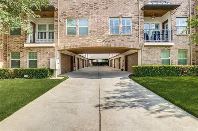 property at 4100 Emerson Ave