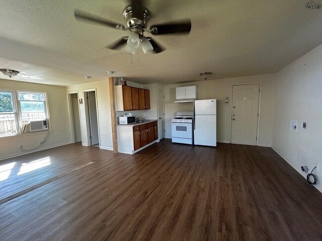 2014 Allen Rd in Wichita Falls, TX - Building Photo - Building Photo