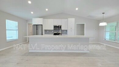 423 NE 31st St in Cape Coral, FL - Building Photo - Building Photo