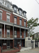 397 Communipaw Ave in Jersey City, NJ - Building Photo - Building Photo