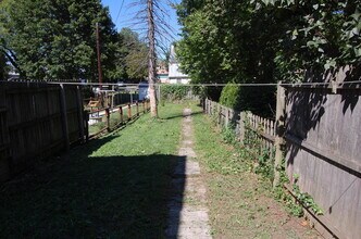 153 E Louther St in Carlisle, PA - Building Photo - Building Photo