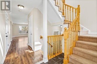 8 Chicory Cresent in St Catharines, ON - Building Photo - Building Photo