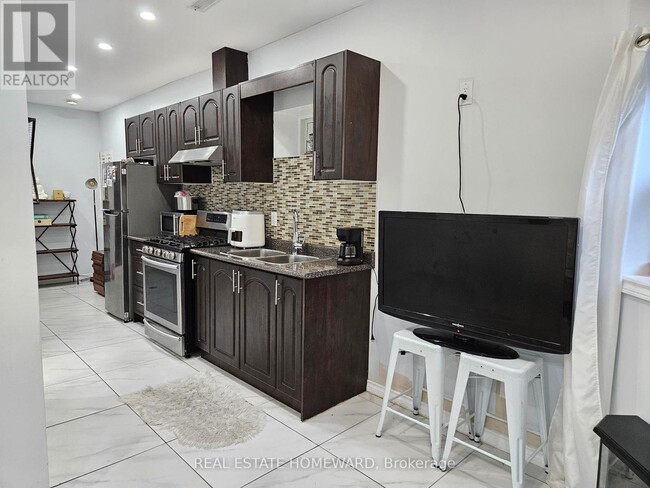 property at 141 Coxwell Ave
