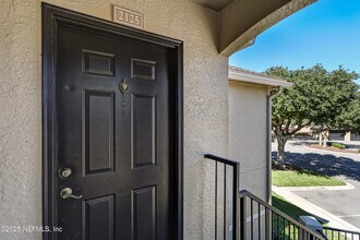 1655 The Greens Way in Jacksonville Beach, FL - Building Photo - Building Photo