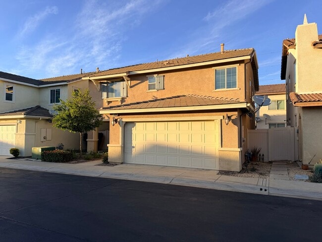 1422 Silverberry Ln in Beaumont, CA - Building Photo - Building Photo