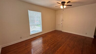1854 W Main St in Houston, TX - Building Photo - Building Photo