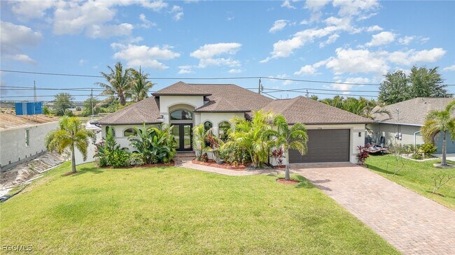 2704 SW Embers Terrace in Cape Coral, FL - Building Photo - Building Photo