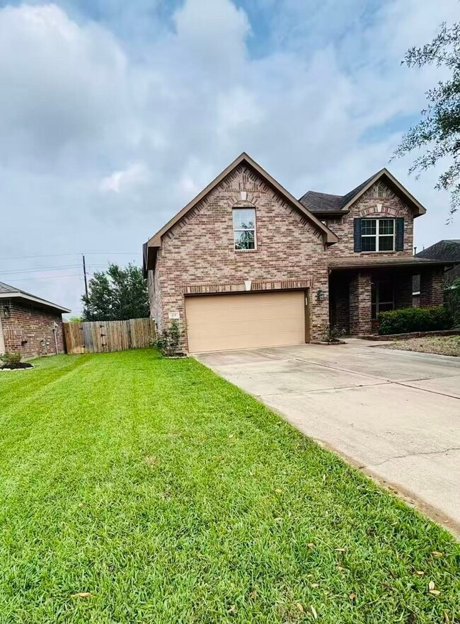 419 Blossom Terrace Ln