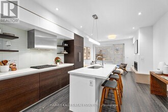 5A Sylvan Ave in Toronto, ON - Building Photo - Building Photo