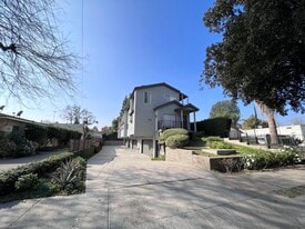 259 N Chester Ave, Unit 1 in Pasadena, CA - Building Photo