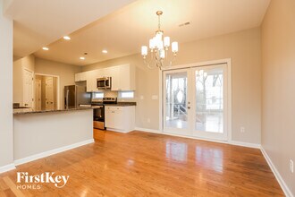 1431 Bern Dr in Spring Hill, TN - Foto de edificio - Building Photo