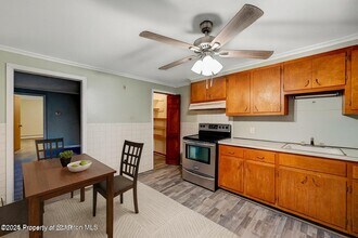 1235 Diamond Ave in Scranton, PA - Foto de edificio - Building Photo