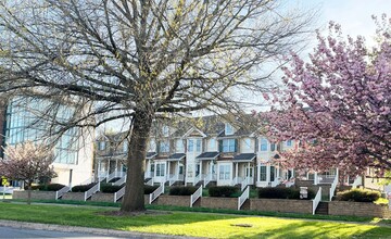 518 Tyler Ave in Radford, VA - Foto de edificio - Building Photo