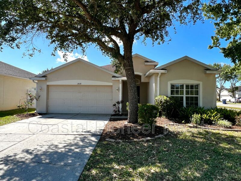 18838 New Passage Blvd in Land O Lakes, FL - Building Photo