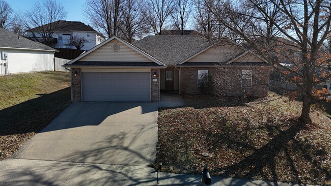 property at 2604 Mistywood Ct