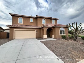 8773 W Flynn Ln in Glendale, AZ - Building Photo