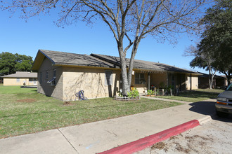 Shadowbend Ridge in Austin, TX - Building Photo - Building Photo