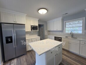 15 Newark Ave in Goose Creek, SC - Building Photo - Building Photo