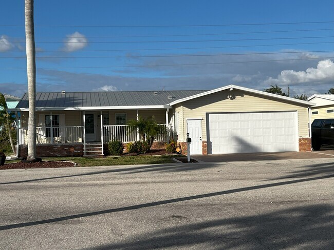 property at 11390 Bayside Blvd