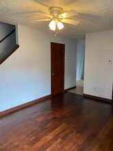 136 W Pacemont Rd in Columbus, OH - Building Photo - Building Photo