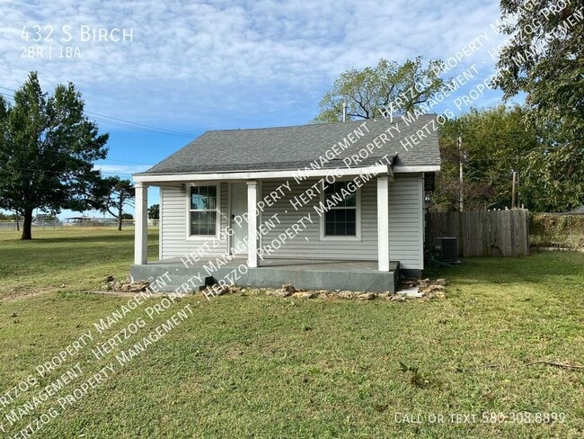 property at 432 S Birch St