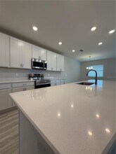 827 Cypress Creek Run in St. Cloud, FL - Building Photo - Building Photo