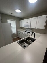 4633 McClelland Dr in Wilmington, NC - Building Photo - Building Photo