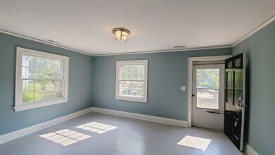 2050 Burnett Blvd in Wilmington, NC - Building Photo - Building Photo