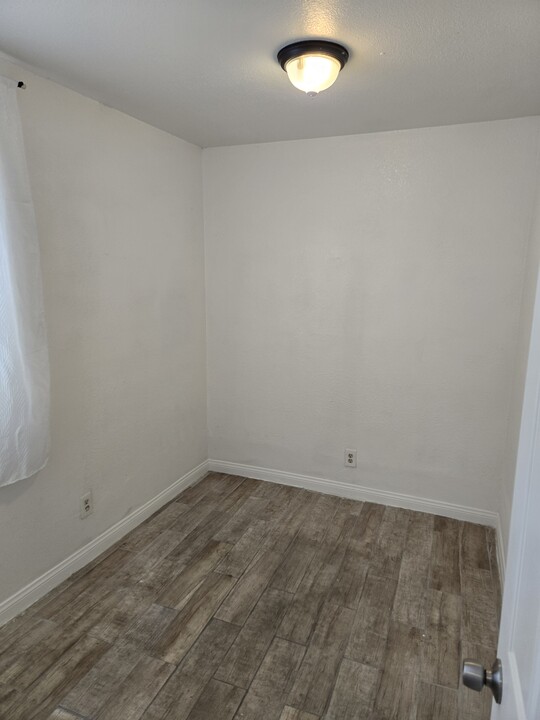 18 E 56th St, Unit A in Long Beach, CA - Building Photo