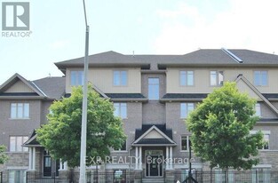 3789 Canyon Walk Dr in Ottawa, ON - Building Photo