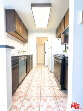 222 S Central Ave in Los Angeles, CA - Building Photo - Building Photo