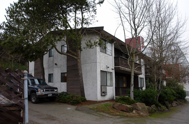 2120 NE 88th St in Seattle, WA - Building Photo - Building Photo