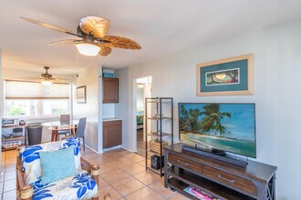 74-5618 Palani Rd, Unit K in Kailua Kona, HI - Building Photo - Building Photo
