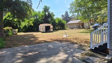 206 E Prospect Ave in Raeford, NC - Building Photo - Building Photo