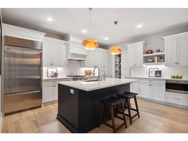 property at 222 Ferndale Rd S
