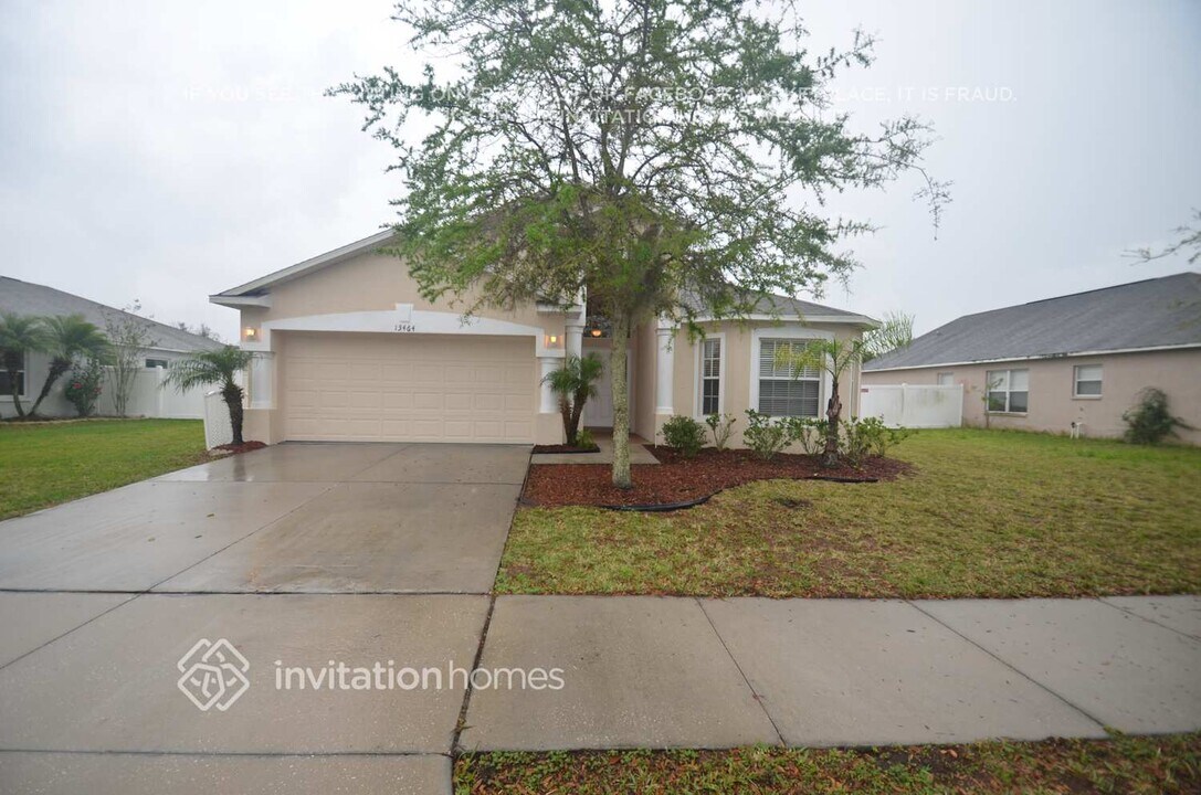 13464 Fladgate Mark Drive in Riverview, FL - Building Photo