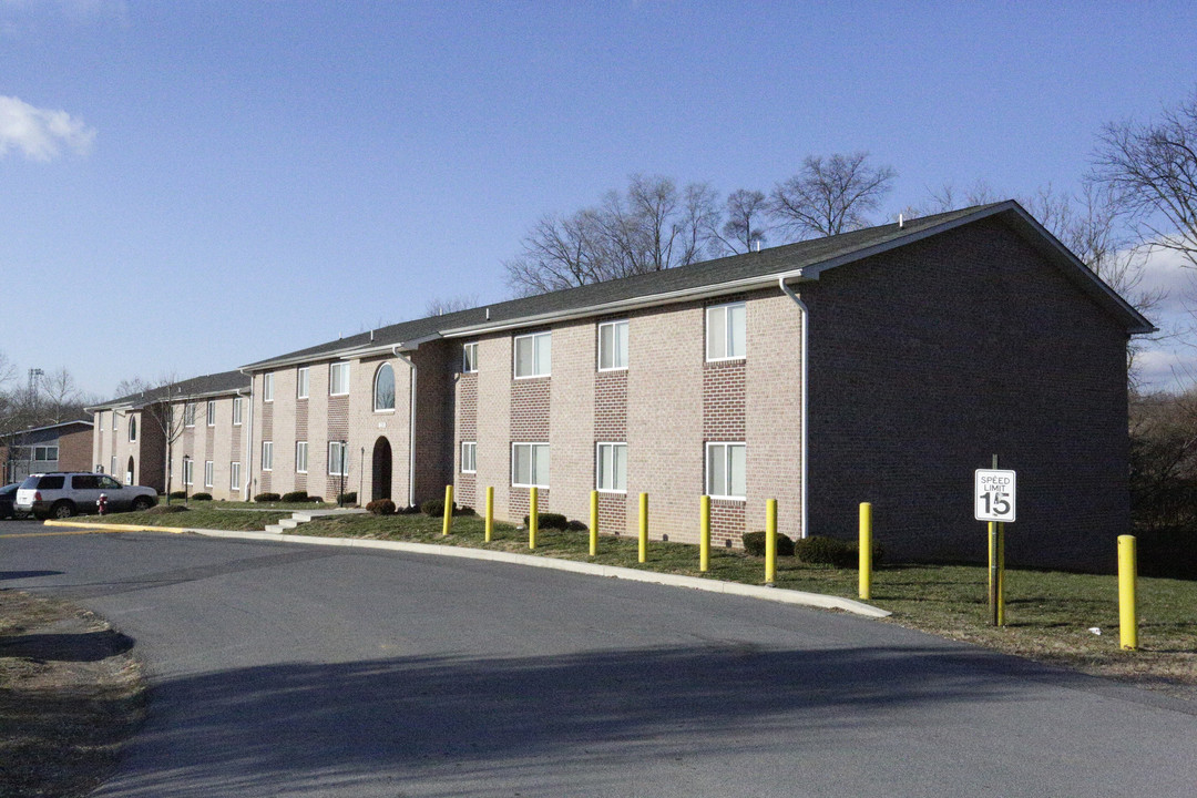 Fairlawn Gardens in Martinsburg, WV - Building Photo