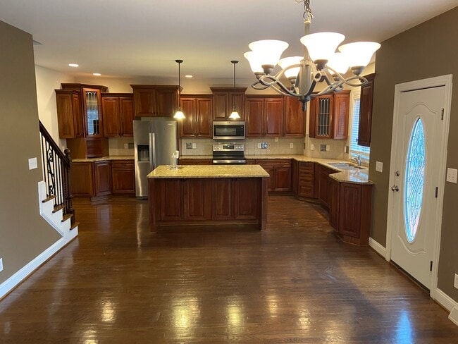 100 Beacon Hill Pl in Lynchburg, VA - Building Photo - Building Photo