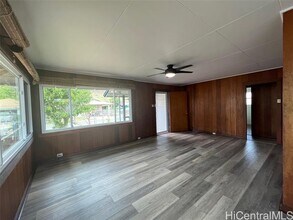 87-127-127 Lopikane St in Waianae, HI - Building Photo - Building Photo