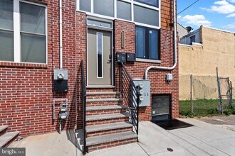 2528 Hope St in Philadelphia, PA - Building Photo - Building Photo