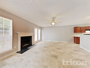 3703 Harvest Dr in Decatur, GA - Building Photo - Building Photo