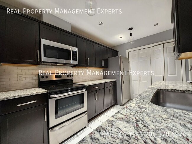 3707 Colony Crossing Dr in Charlotte, NC - Building Photo - Building Photo