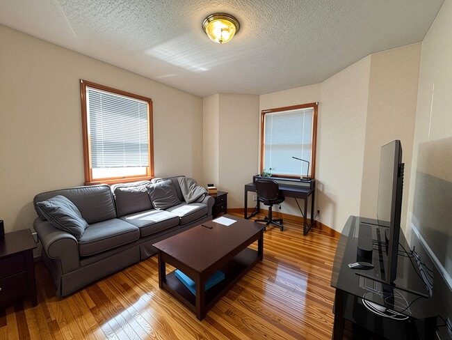 259 Park St, Unit 3