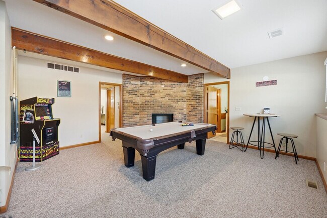 property at 1212 Johnston Dr