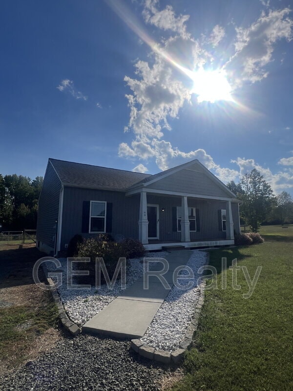 property at 90 Hickory Ridge Cir