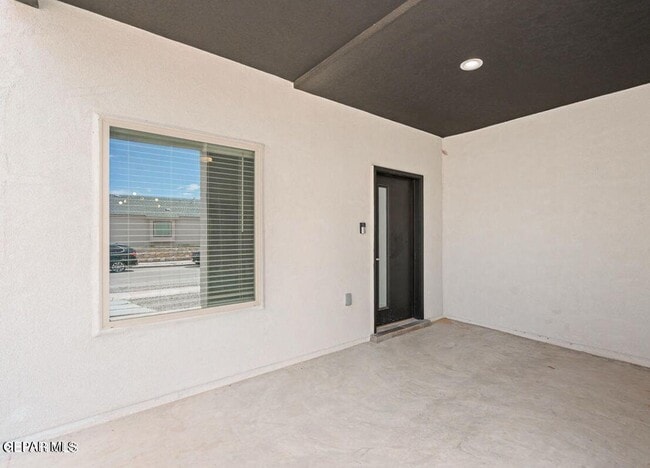 2728 Tierra Oasis St in El Paso, TX - Building Photo - Building Photo