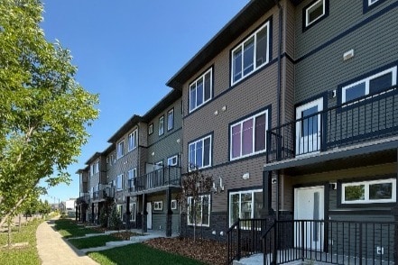 Cherry Hills at Orchards